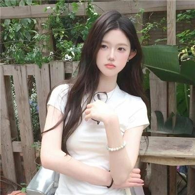 呆萌特务海报